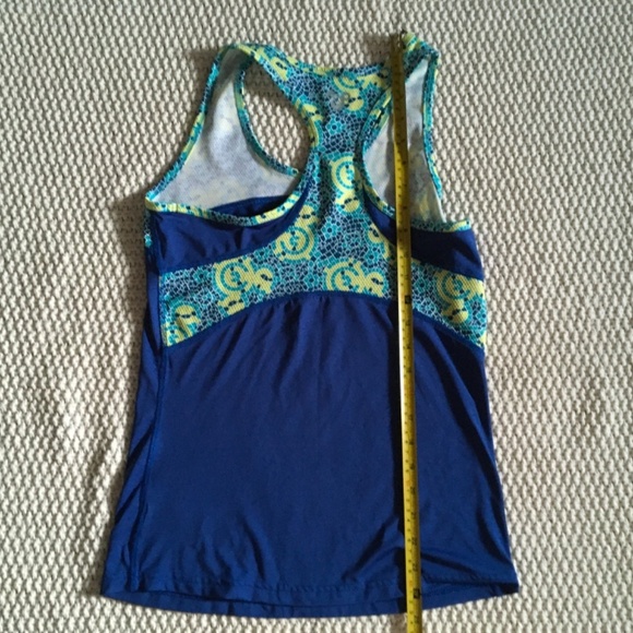 DISNEY RACERBACK SHIRT SIZE MEDIUM - Picture 4 of 4